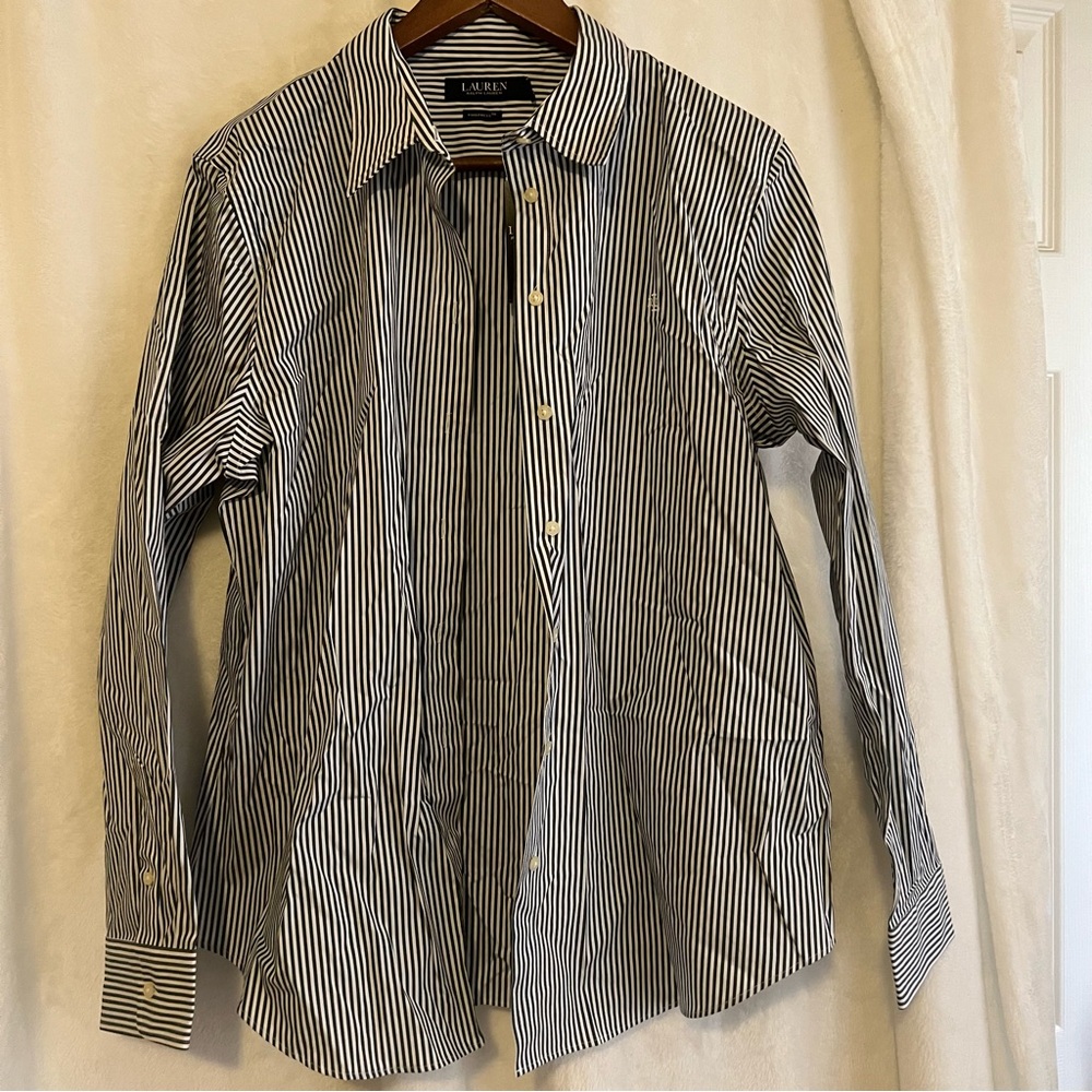 Lauren Ralph Lauren striped print point collar shirttail hem long sleeve shirt